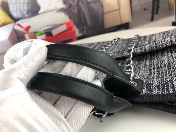 シャネルバッグ着用イメージ
